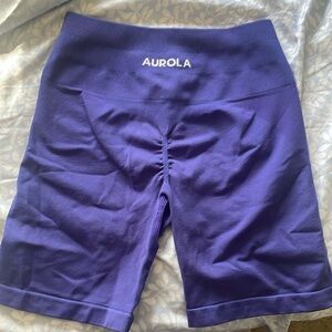 Aurola Shorts